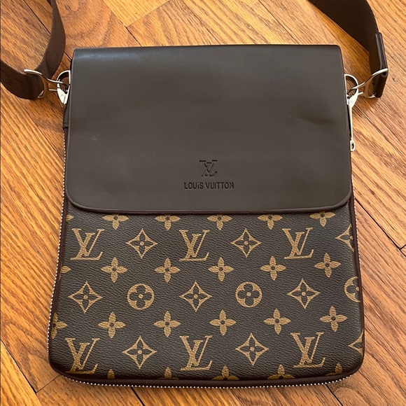 Brown Monogram Crossbody - Picture 6 of 7
